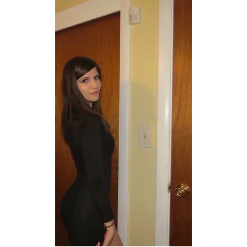 SEXY, TIGHT BLACK DRESS